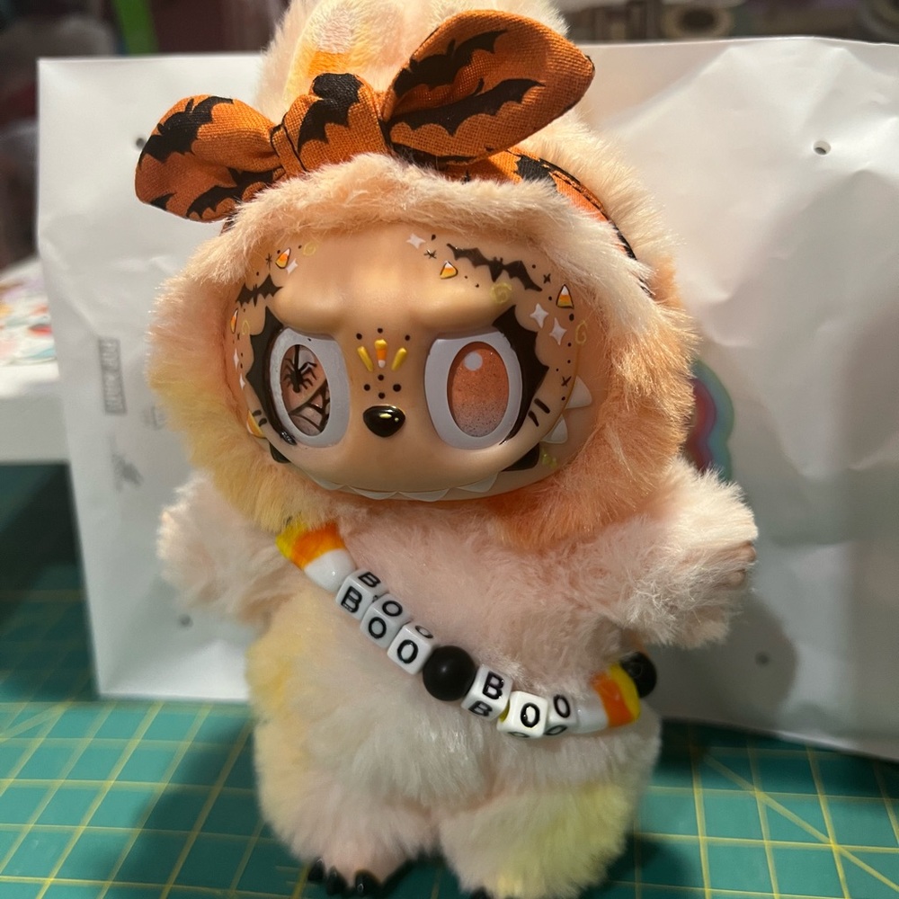 SOLD 🎃Custom LaBooBoo🎃 - Picture 3 of 8